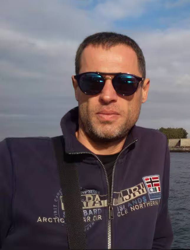 Γιάννης Μίχας